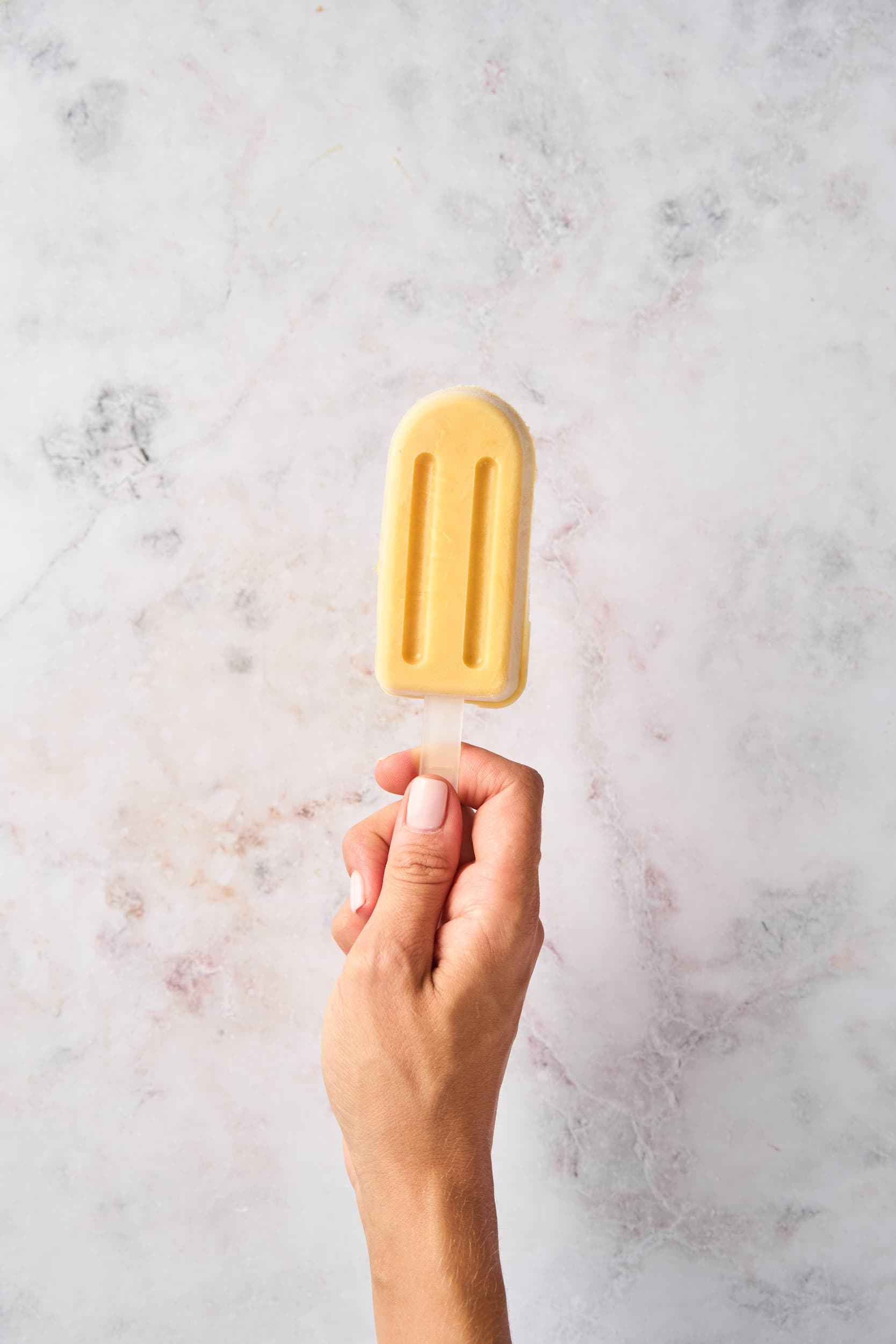 3 Healthy Ice Pop Recipes for a Fresh, Natural Summer 3 Healthy Ice Pop Recipes for a Fresh, Natural Summer