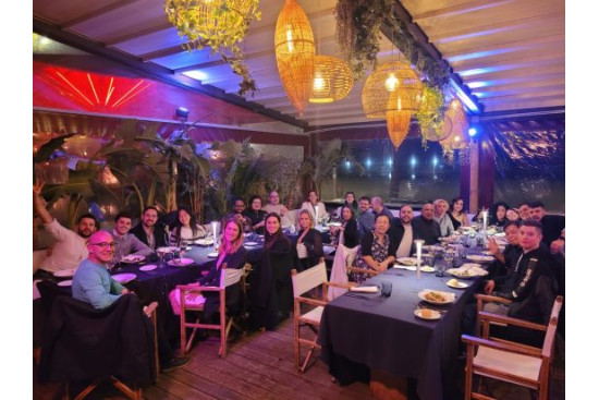 Cena de empresa de Navidad